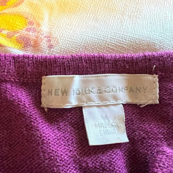 New York & Co Raspberry Long Sleeve Sweater with Fabric Embellished Neck - M - Picture 4 of 5